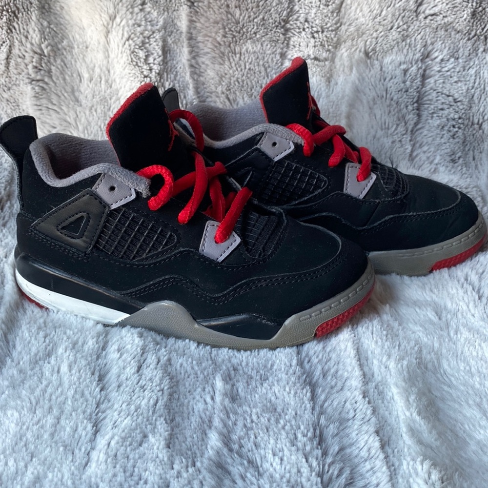 Jordan Retro 4